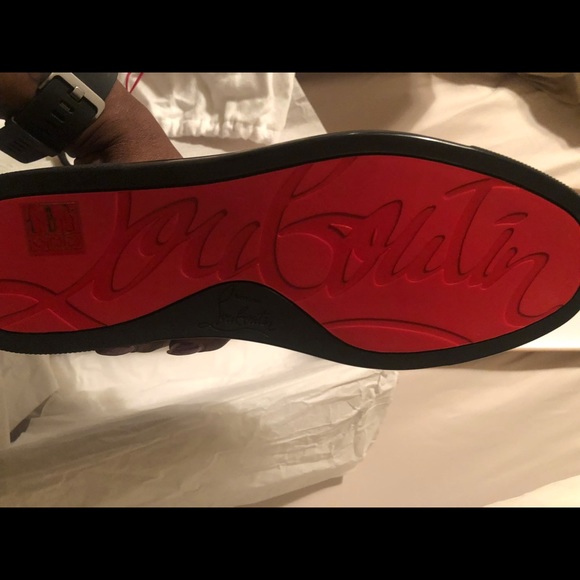 Women Christian Louboutin spiked tennis shoes - Picture 2 of 3
